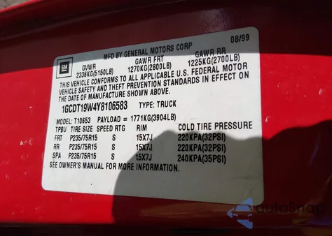 2000 Chevrolet S-10 Ls from USA, damaged, VIN 1GCDT19W4Y8106583